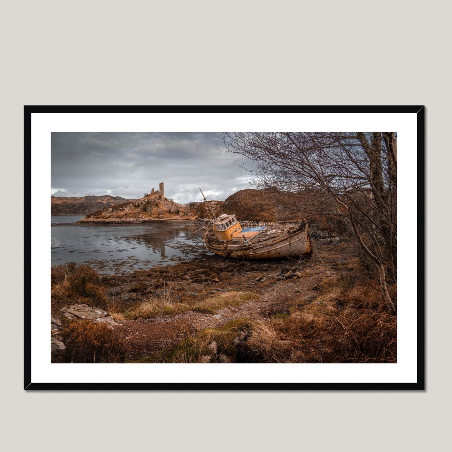 Clan Mackinnon - Caisteal Maol Shipwreck - Framed Photo Print 40"x28" Black