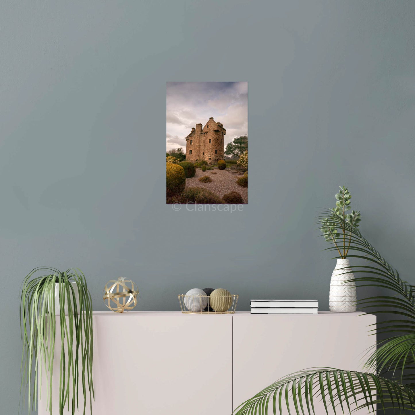 Clan Graham - Claypotts Castle - Photo Print