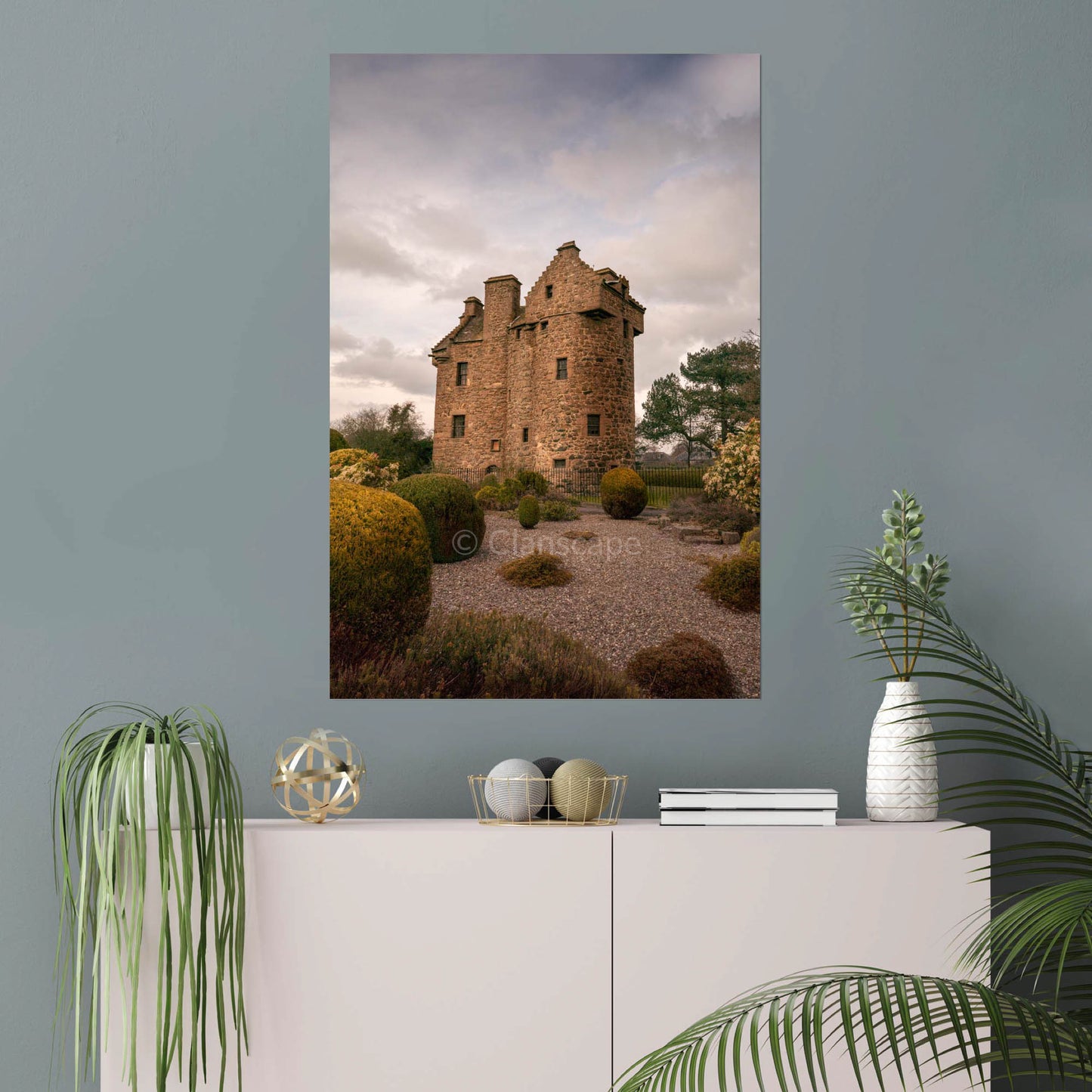 Clan Graham - Claypotts Castle - Photo Print