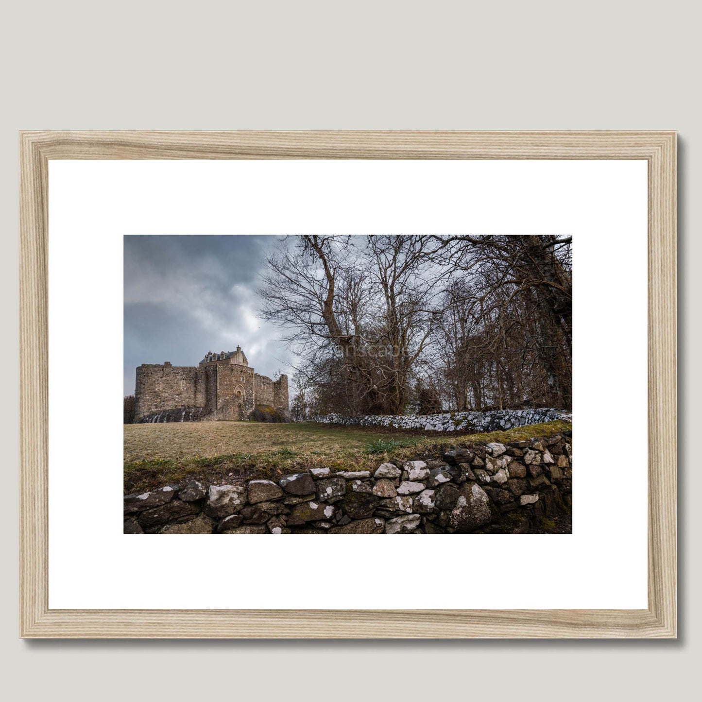 Clan Campbell - Dunstaffnage Castle - Framed & Mounted Photo Print 16"x12" Natural