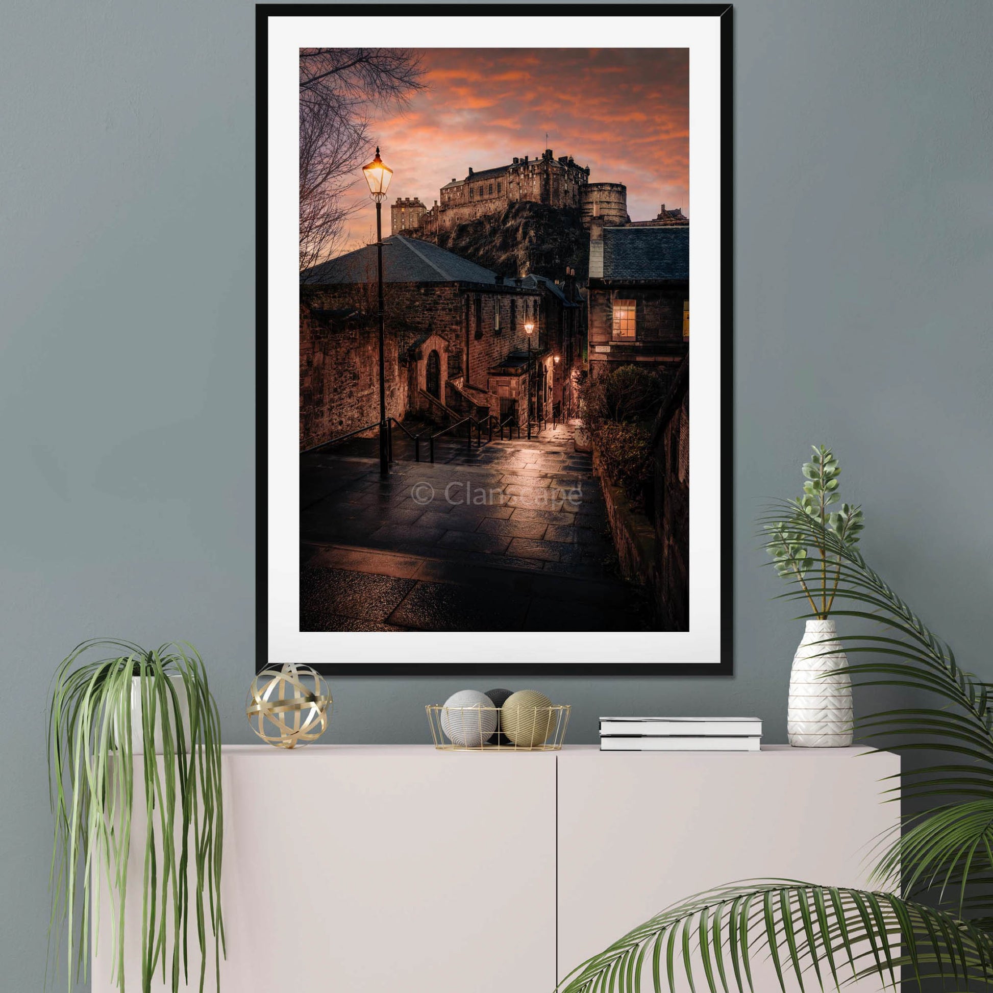 Clan Stewart - Edinburgh Castle, Vennel View - Framed Photo Print