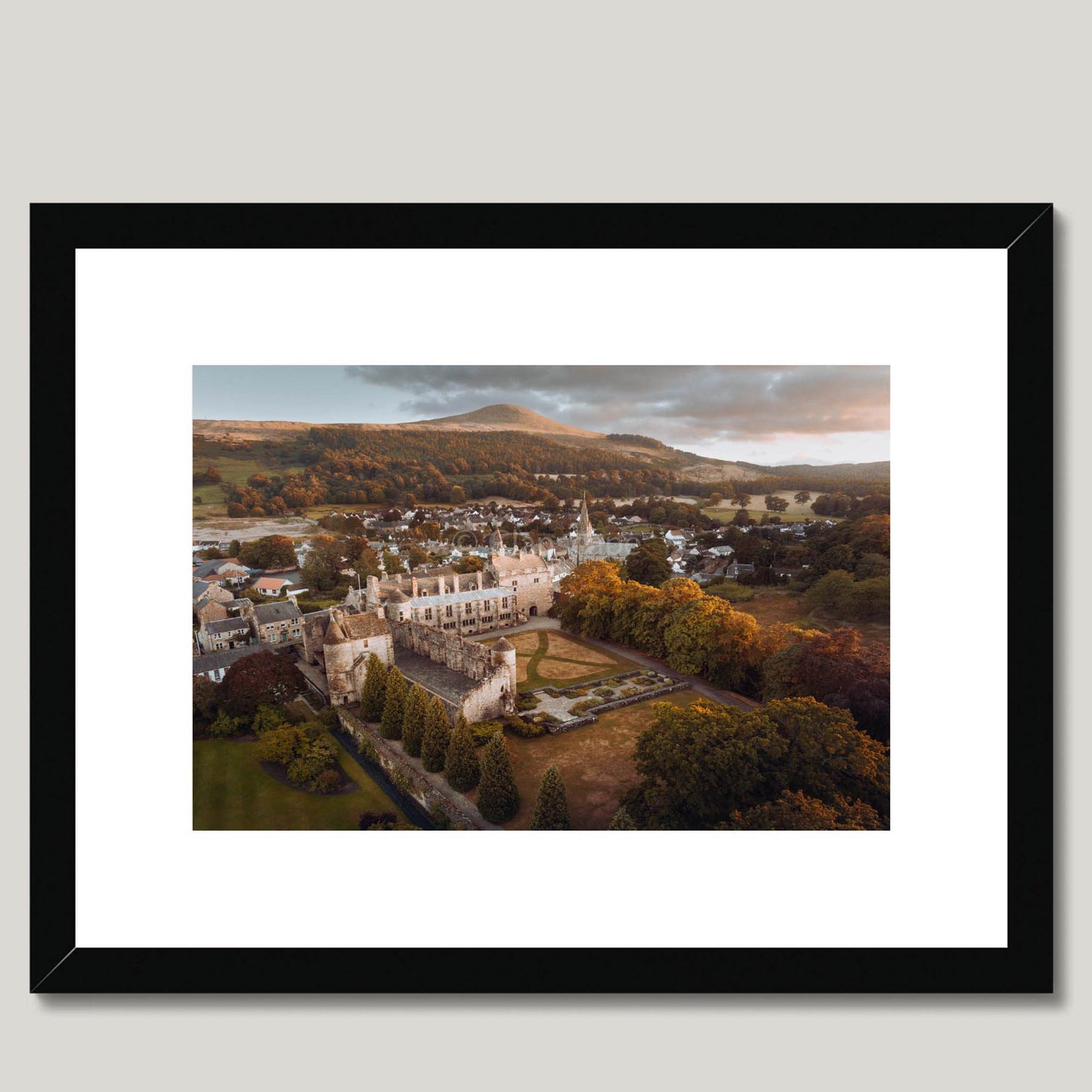 Clan Stewart - Falkland Palace - Framed & Mounted Photo Print 16"x12" Black