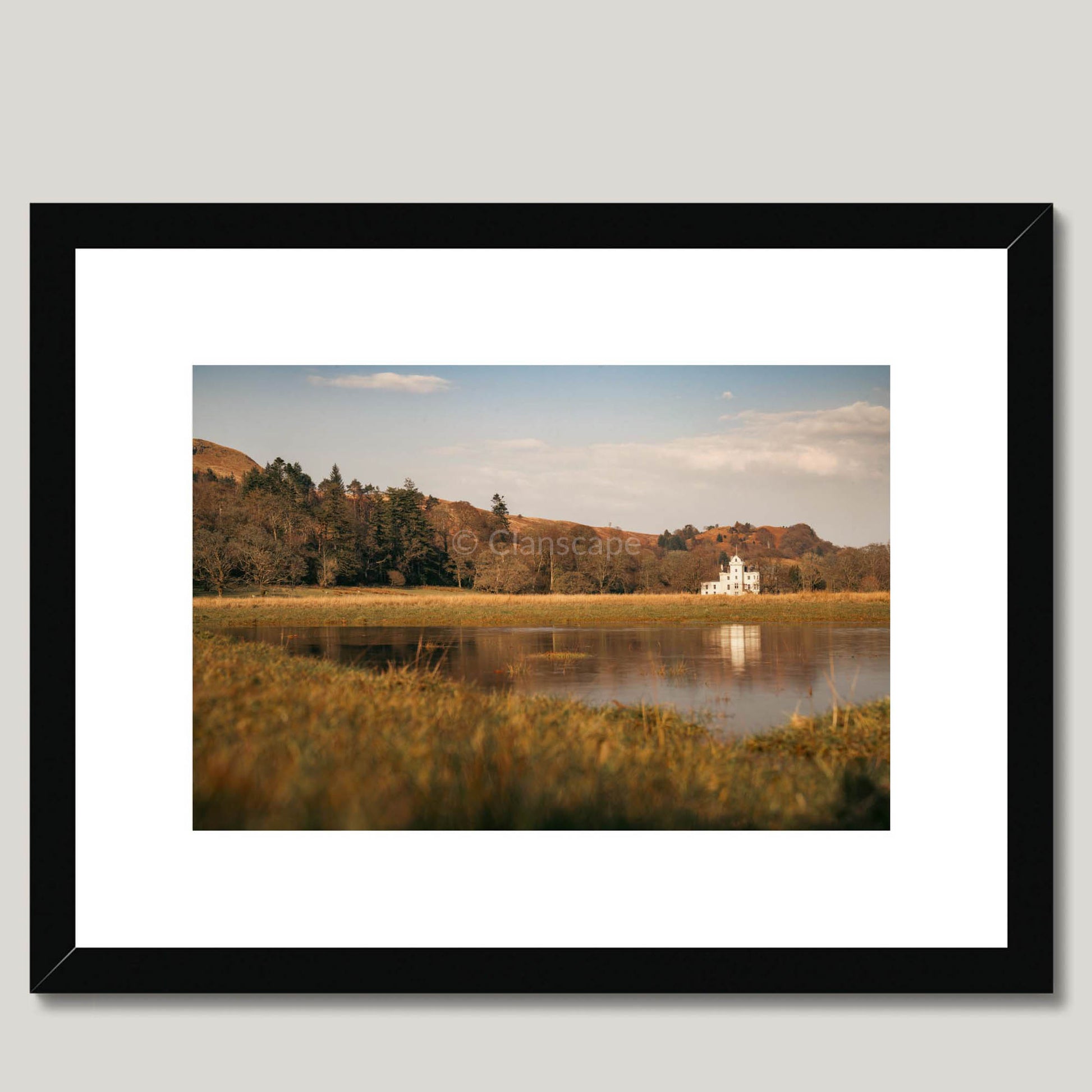 Clan MacLachlan - New Castle Lachlan - Framed & Mounted Photo Print 16"x12" Black